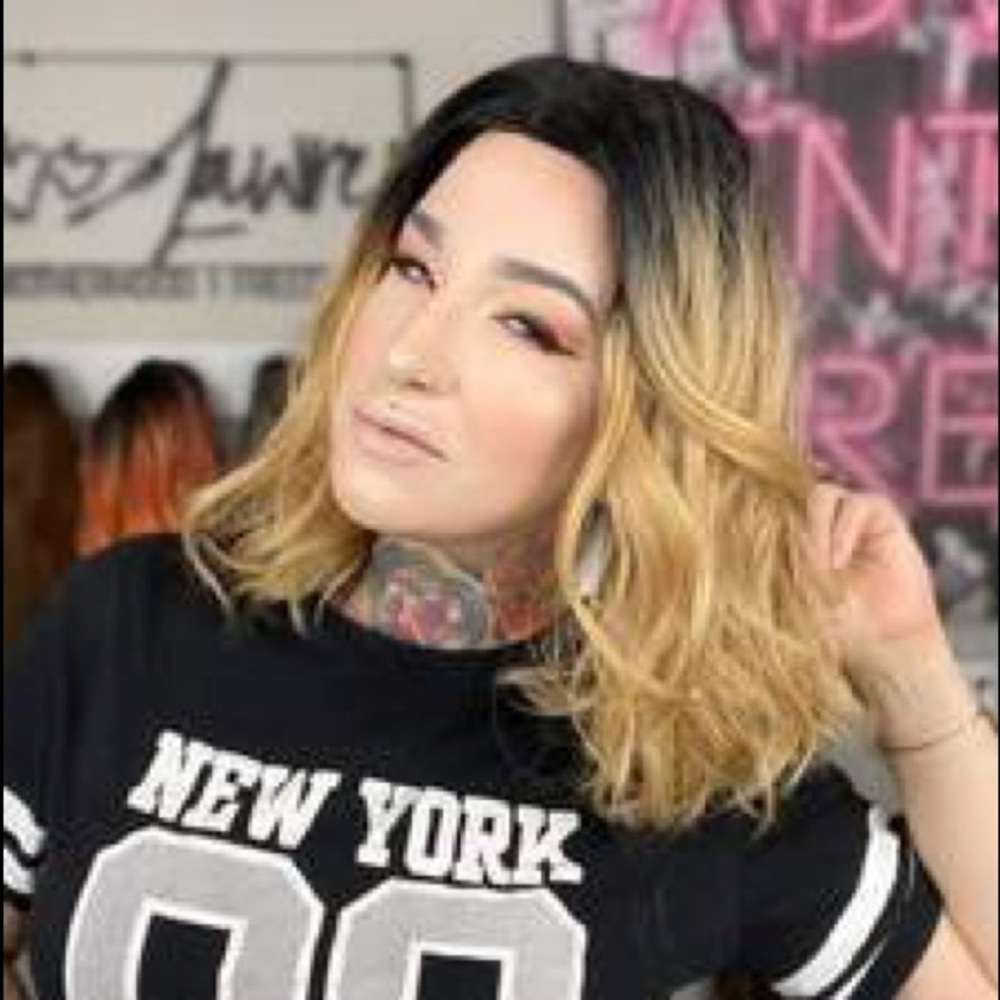 Frisky Gypsy “Minnie” wig